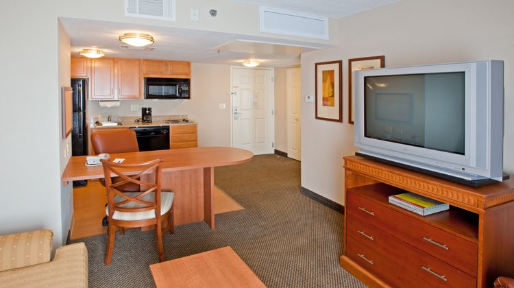Candlewood Suites Downtown Room