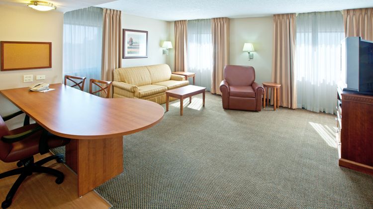 Candlewood Suites Downtown Suite