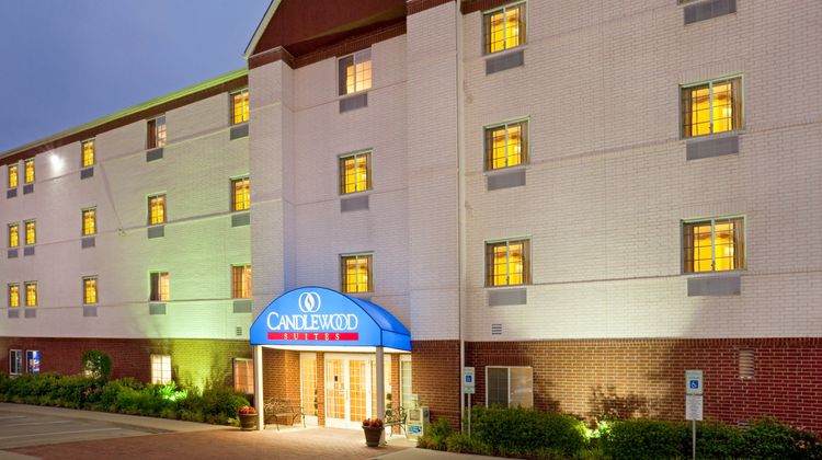 Candlewood Suites Exterior