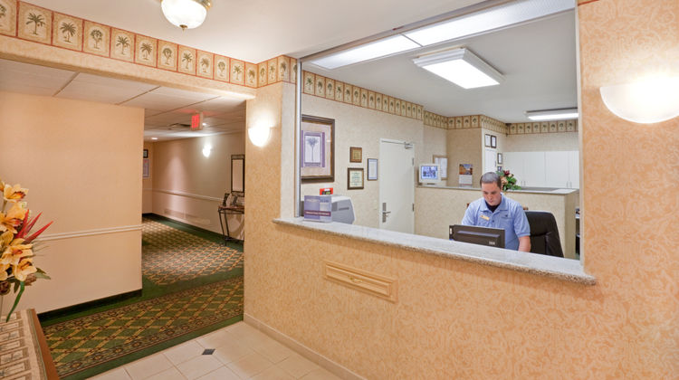 Candlewood Suites Lobby