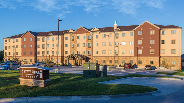 <b>Staybridge Suites Omaha West Exterior</b>. Images powered by <a href="https://www.leonardoworldwide.com/" title="Leonardo Worldwide" target="_blank">Leonardo</a>.