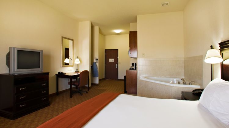 Holiday Inn Express Sweetwater Suite