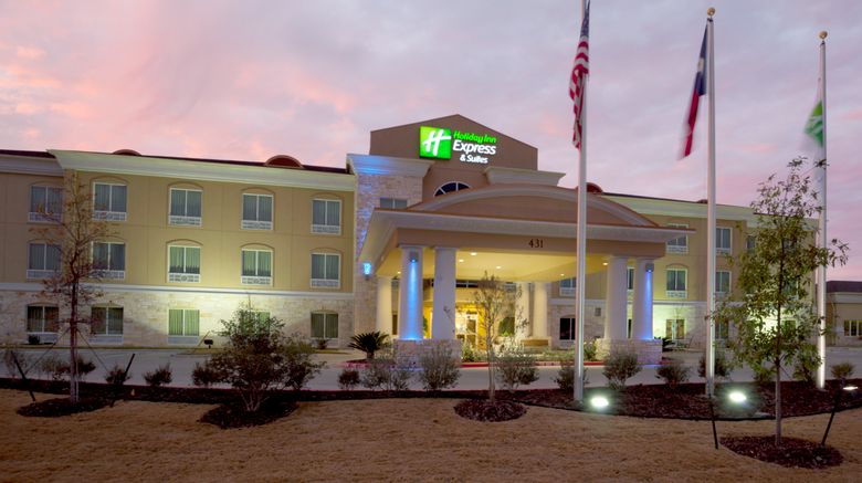<b>Holiday Inn Express & Suites Georgetown Exterior</b>. Images powered by <a href="https://www.leonardoworldwide.com/" title="Leonardo Worldwide" target="_blank">Leonardo</a>.