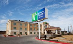 Holiday Inn Express & Suites Georgetown