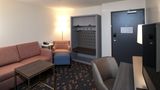 Holiday Inn & Suites Kalamazoo West Suite