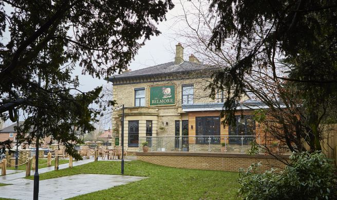 The Belmore Hotel Exterior