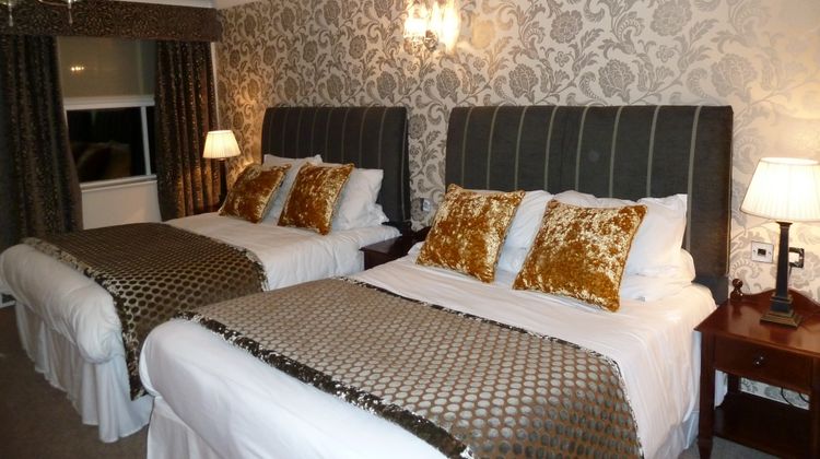 The Belmore Hotel Room