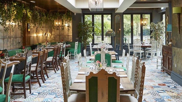 The Belmore Hotel Restaurant