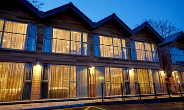 Boathouse and Riverside Rooms