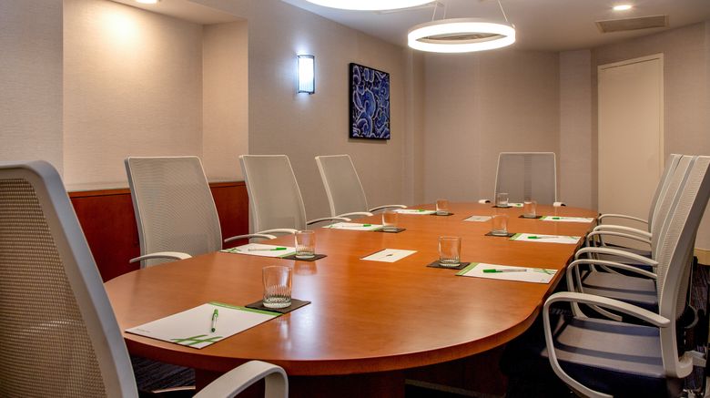 <b>Holiday Inn Newport News - Hampton Meeting</b>. Images powered by <a href="https://www.leonardoworldwide.com/" title="Leonardo Worldwide" target="_blank">Leonardo</a>.