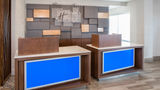 Holiday Inn Express & Suites Riverfront Lobby
