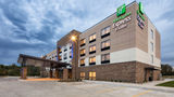 Holiday Inn Express & Suites Riverfront Exterior
