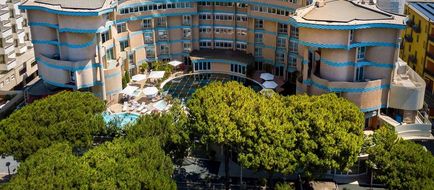 Savoia Hotel Rimini Exterior