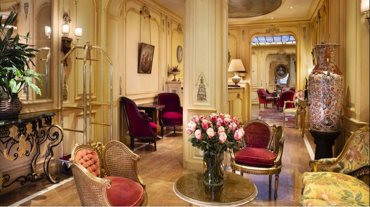Hotel Belfast Lobby