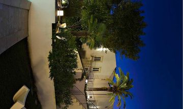 Hotel Villa Del Lauro