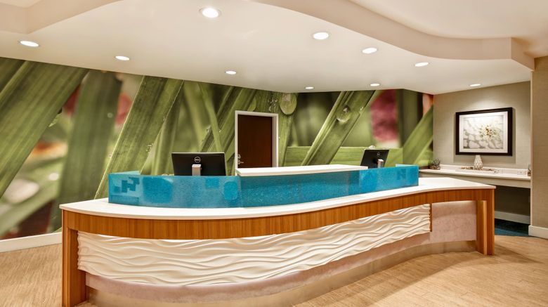 <b>SpringHill Suites Baltimore BWI Airport Lobby</b>. Images powered by <a href="https://www.leonardoworldwide.com/" title="Leonardo Worldwide" target="_blank">Leonardo</a>.