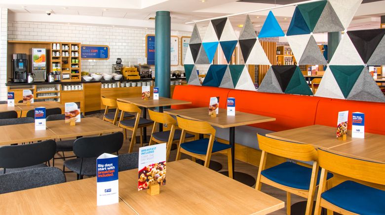 <b>Holiday Inn Express Burton on Trent Restaurant</b>. Images powered by <a href="https://www.leonardoworldwide.com/" title="Leonardo Worldwide" target="_blank">Leonardo</a>.