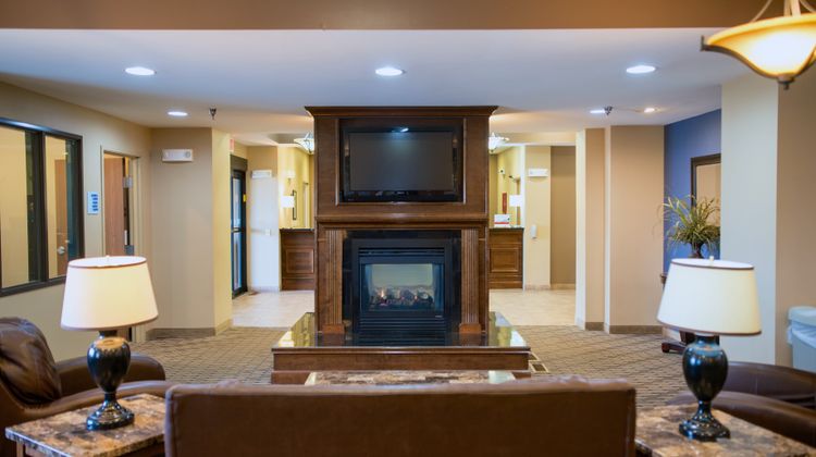 Holiday Inn Express Lobby