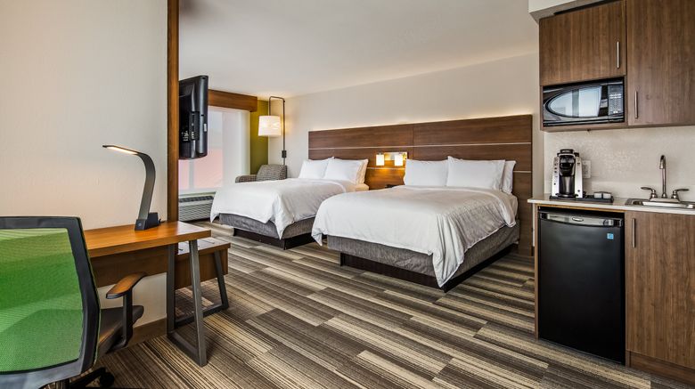 <b>Holiday Inn Express & Suites Detroit Suite</b>. Images powered by <a href="https://www.leonardoworldwide.com/" title="Leonardo Worldwide" target="_blank">Leonardo</a>.