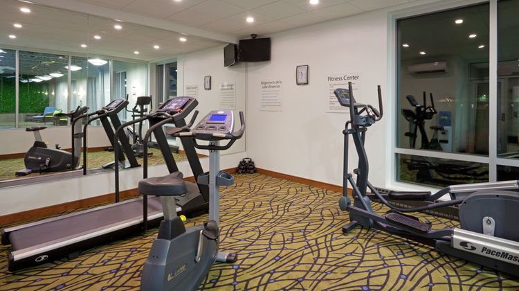 Holiday Inn Express & Suites Health Club