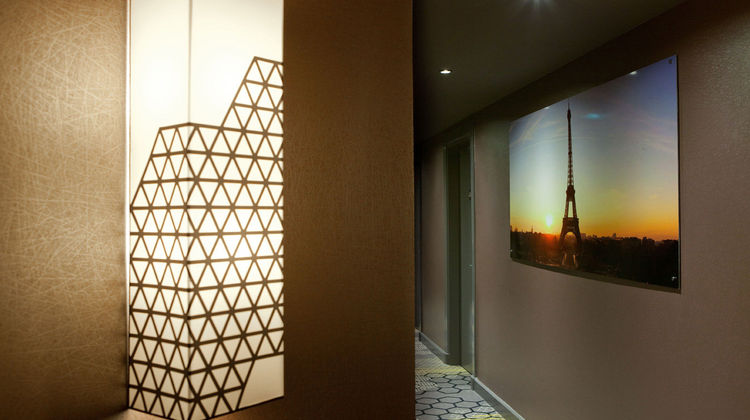 Eiffel Capitol Lobby