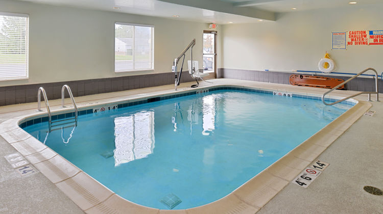 Holiday Inn Express Greenville Pool