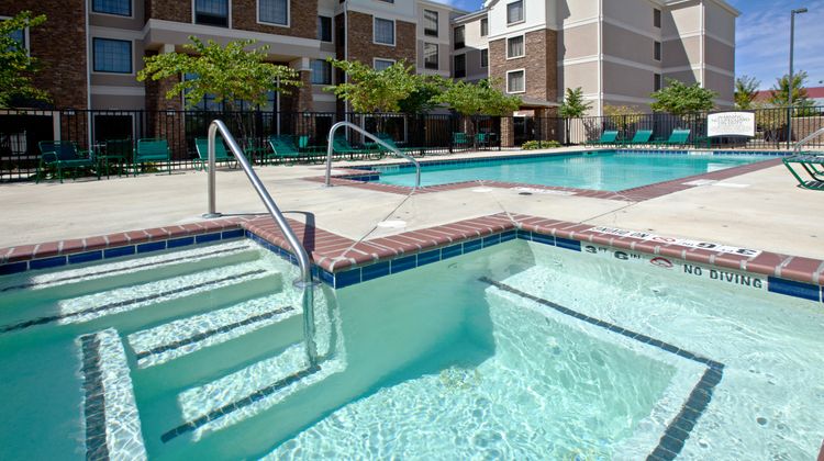 Staybridge Suites Indianapolis Airport Pool