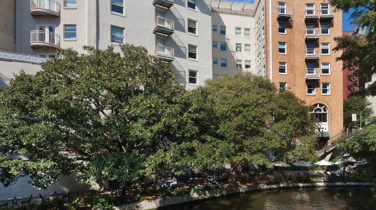 Wyndham Riverside Suites Exterior