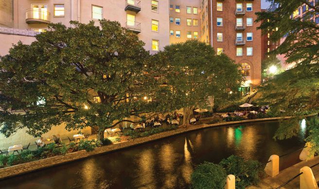 Wyndham Riverside Suites Exterior