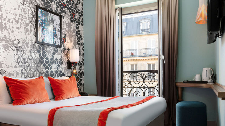 Hotel des Nations Saint Germain Room