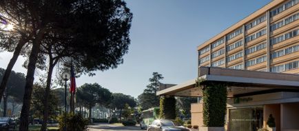 Holiday Inn Rome Eur Parco dei Medici Exterior