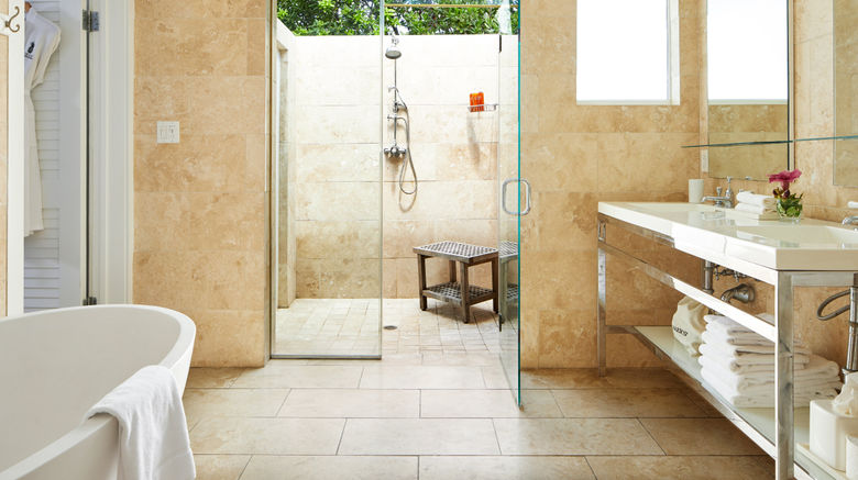 <b>The Cove, Eleuthera Room</b>. Images powered by <a href="https://www.leonardoworldwide.com/" title="Leonardo Worldwide" target="_blank">Leonardo</a>.