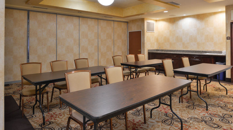 <b>Holiday Inn Express & Suites Meeting</b>. Images powered by <a href="https://www.leonardoworldwide.com/" title="Leonardo Worldwide" target="_blank">Leonardo</a>.
