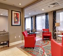 Holiday Inn Express Lobby