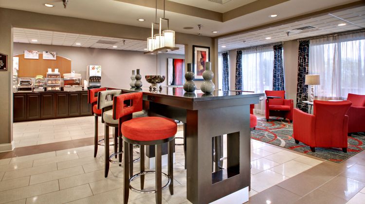 Holiday Inn Express Lobby