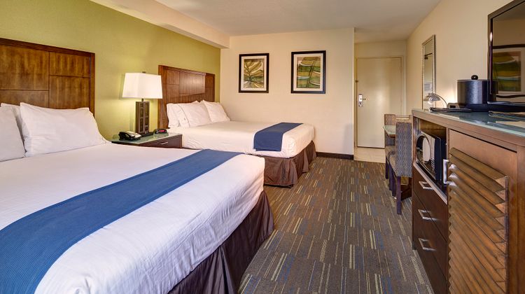 Holiday Inn Express San Diego South Room