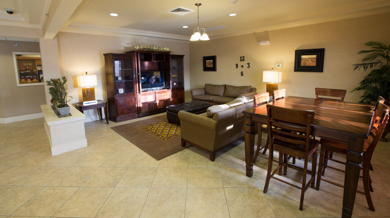<b>Candlewood Suites Springfield Lobby</b>. Images powered by <a href="https://www.leonardoworldwide.com/" title="Leonardo Worldwide" target="_blank">Leonardo</a>.