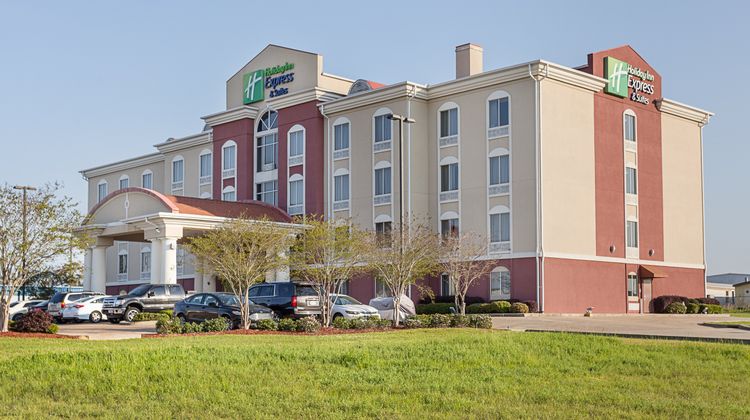 Holiday Inn Express & Suites Byram Exterior