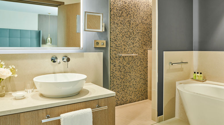 <b>InterContinental Lyon Hotel Dieu Suite</b>. Images powered by <a href="https://www.leonardoworldwide.com/" title="Leonardo Worldwide" target="_blank">Leonardo</a>.