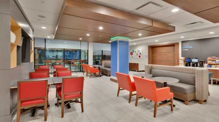 Holiday Inn Express Fort Worth-Northlake Restaurant
