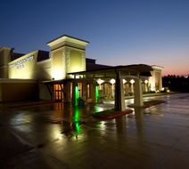 Holiday Inn Texarkana Convention Center Exterior