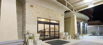 Holiday Inn Texarkana Convention Center Exterior