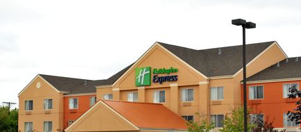 Holiday Inn Express Lapeer Exterior