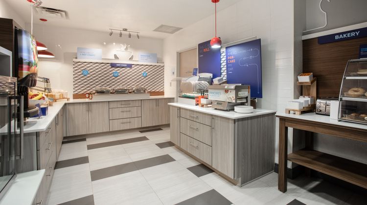 Holiday Inn Express Hotel & Suites Restaurant