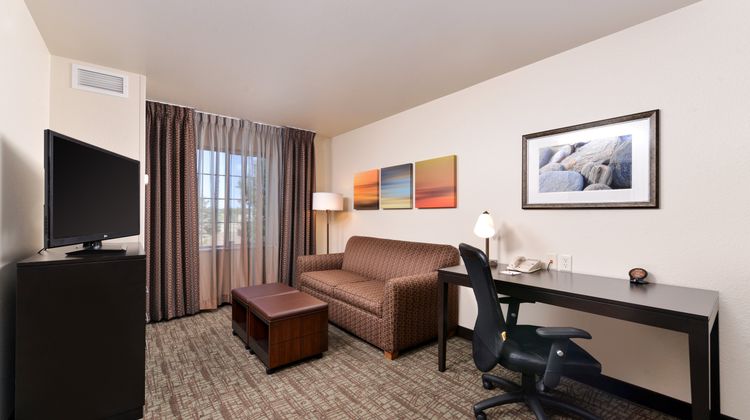 Staybridge Suites Room