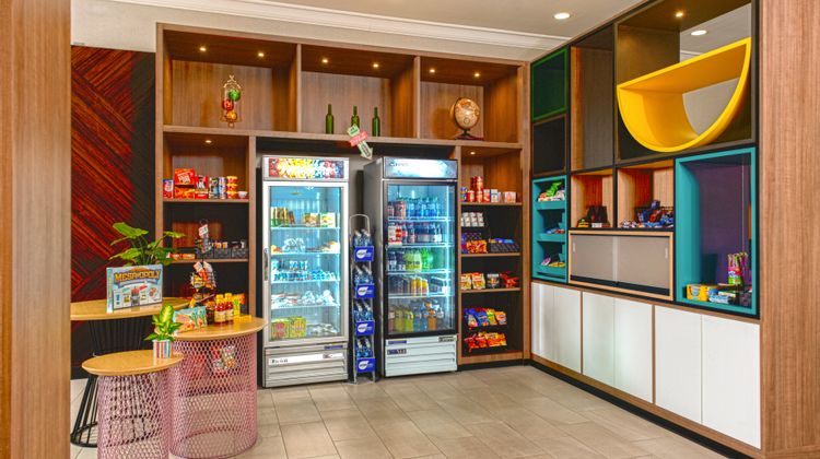 Holiday Inn Hotel & Suites Other