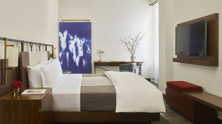 <b>Refinery Hotel Room</b>. Images powered by <a href="https://www.leonardoworldwide.com/" title="Leonardo Worldwide" target="_blank">Leonardo</a>.