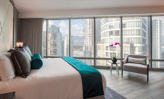 Paradox Hotel Vancouver