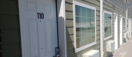 Boarders Inn & Suites by Cobblestone Exterior