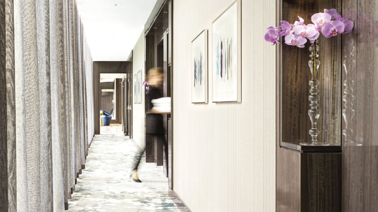 Paradox Hotel Vancouver Spa